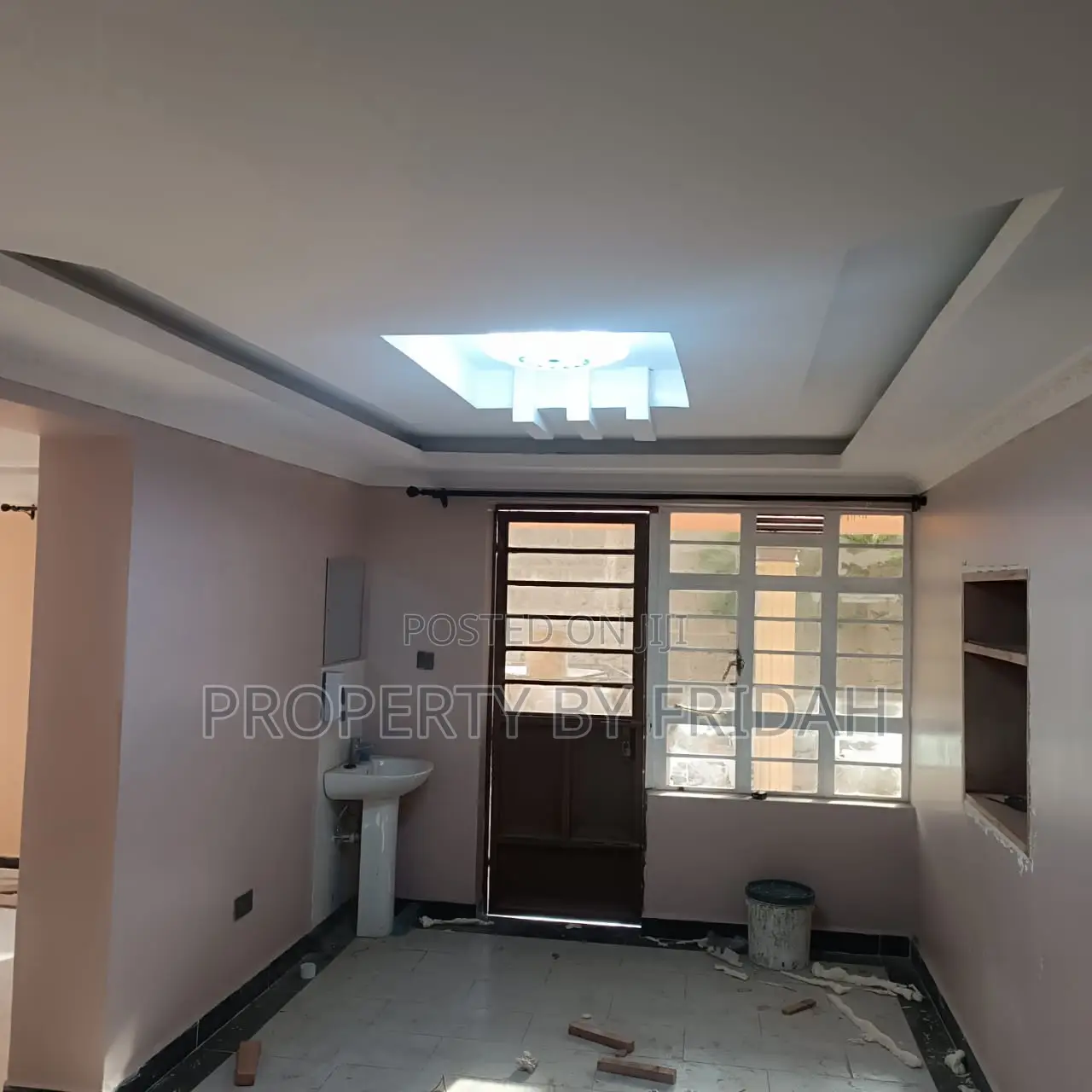 6-Bedroom Maisonette in Kitengela: Ideal for Large Families in Kitengela