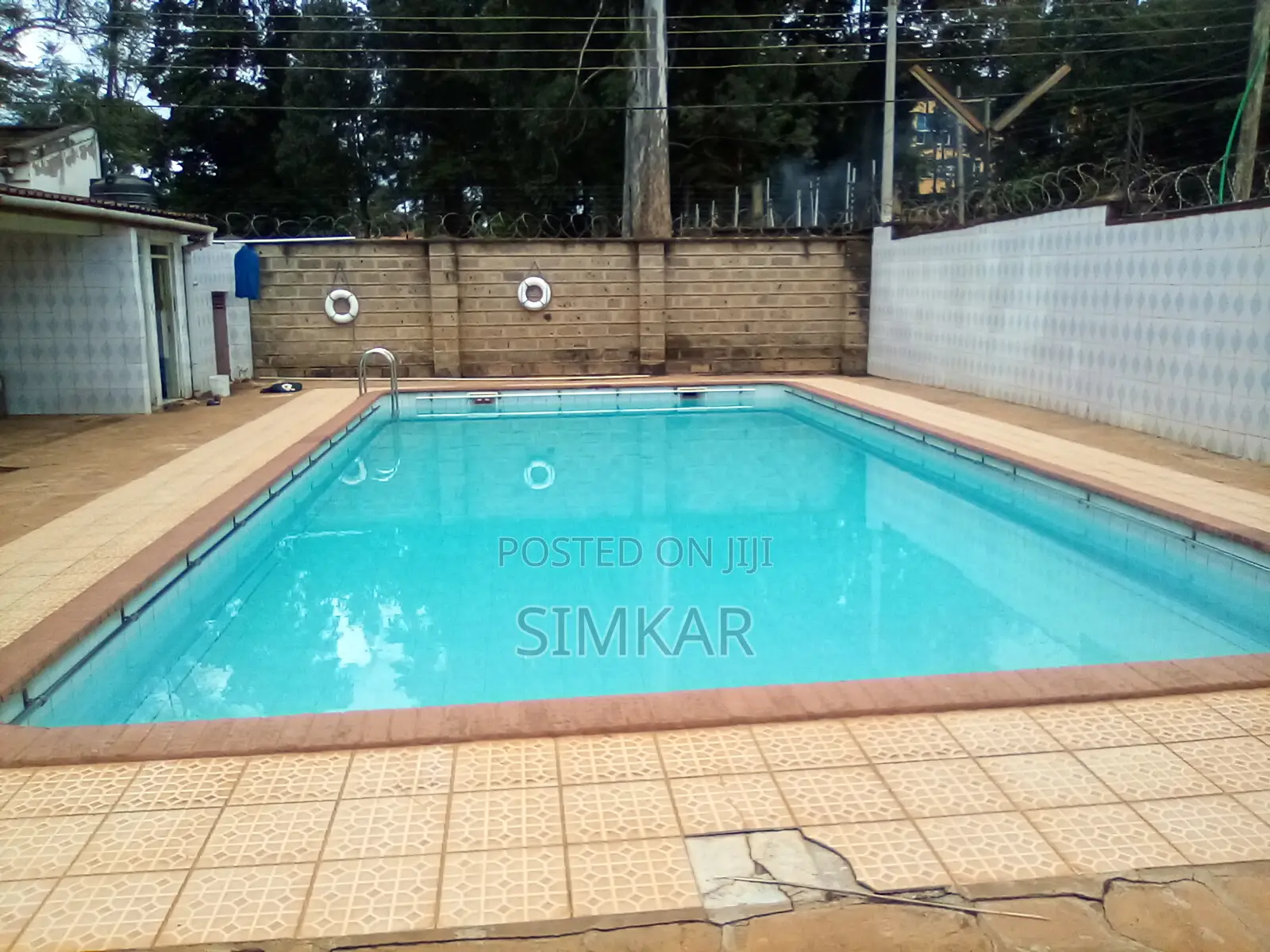 Townhouse/Terrace with 4 Bedrooms in Muthangari - For Sale Now in Muthangari