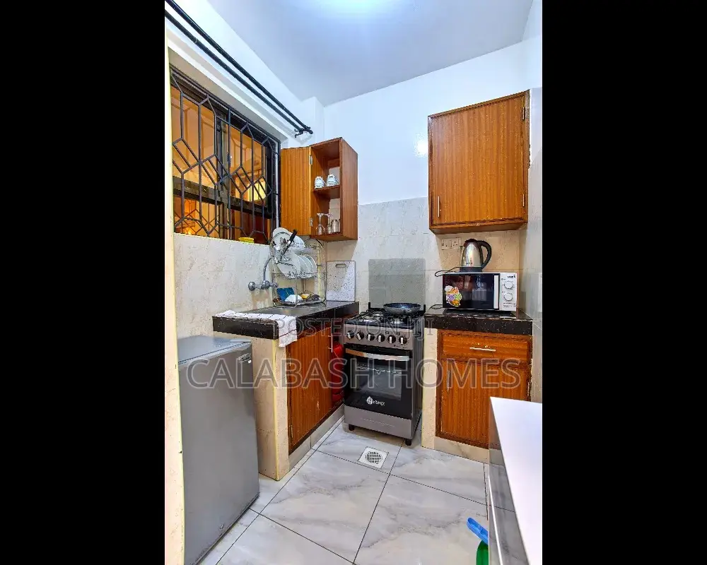 Escape to Tranquility: 1-Bedroom Nyali Serenity Haven in Bombolulu