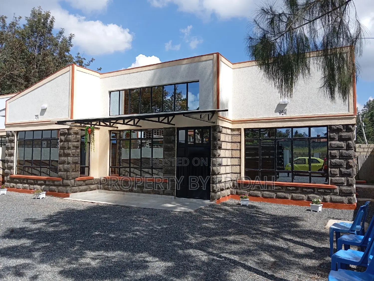 4 Bedroom Bungalow - Ol Keri Real Estate Listing in Ol Keri