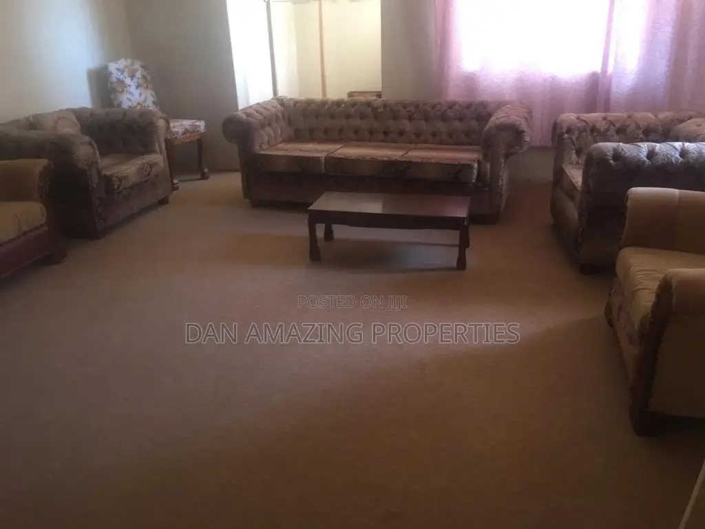 Spacious 7-bedroom Maisonette in Parkside, Muthaiga North for Sale - 1/2 Acre Land in Muthaiga North