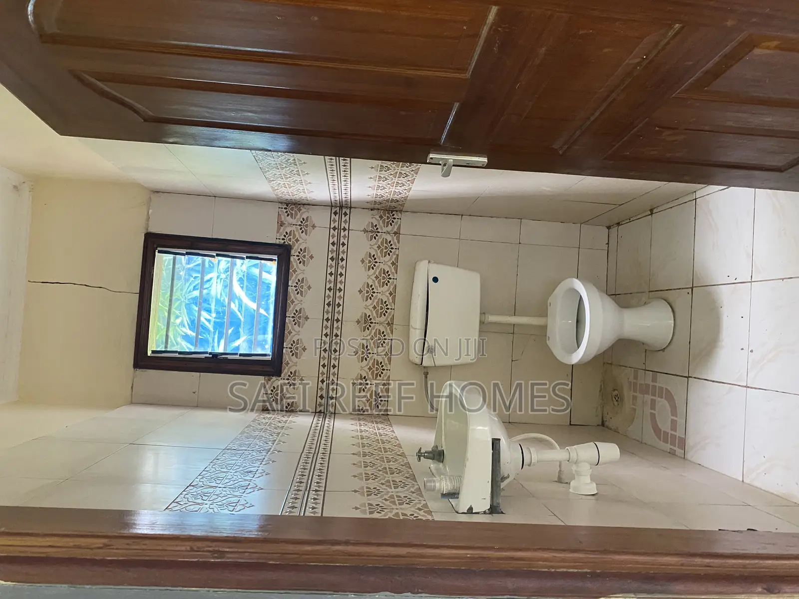 Nyali Bungalow: 2 Bedrooms Await Your Arrival in Nyali