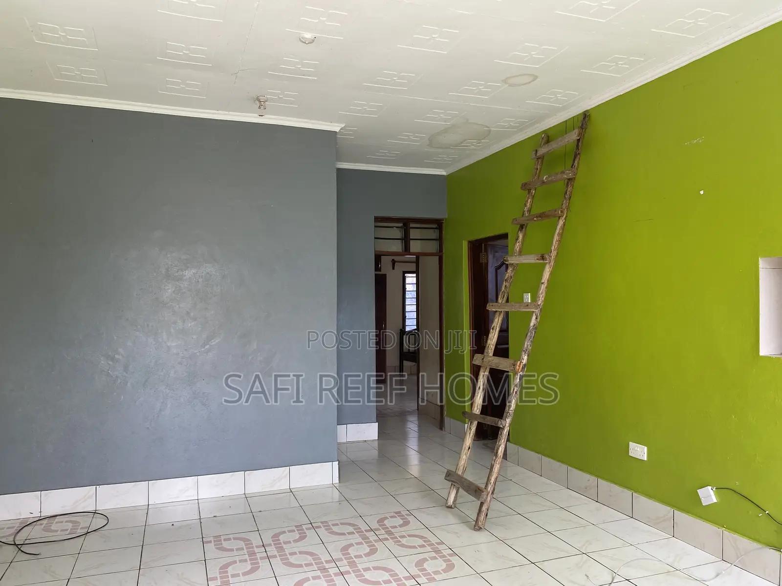 Nyali Bungalow: 2 Bedrooms Await Your Arrival in Nyali
