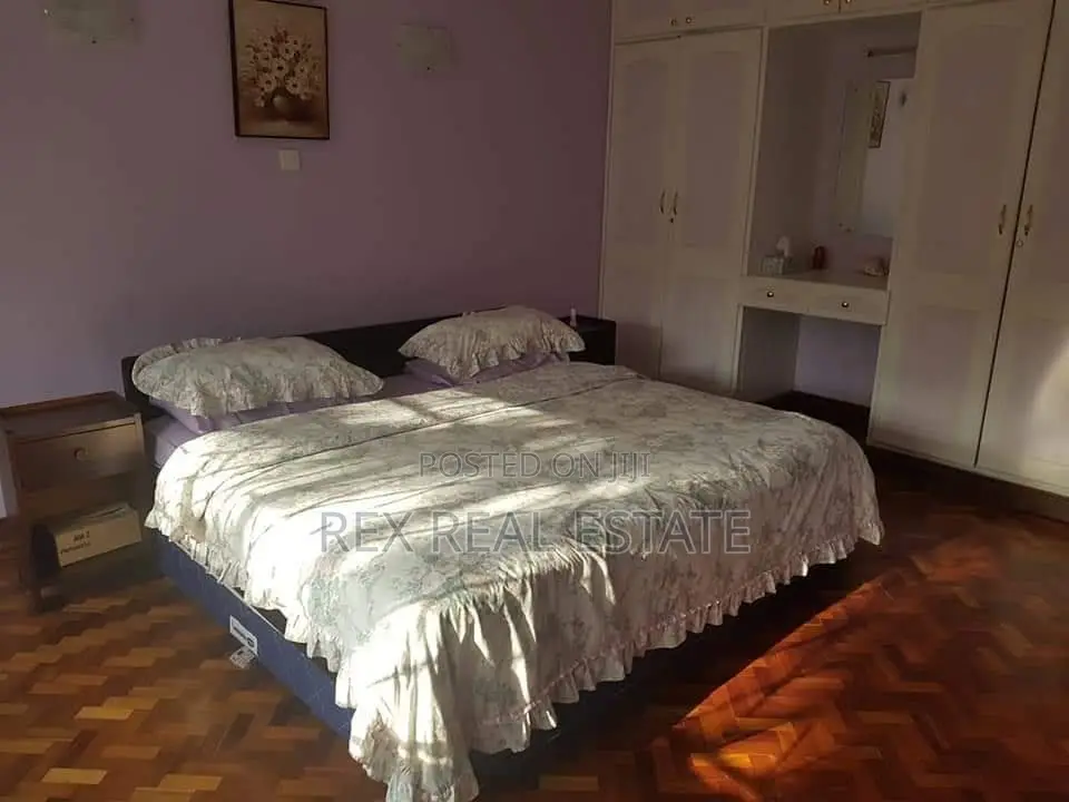 Modern 4-Bedroom Apartment in Rhapta Road Up for Grabs in Raphta Road Area