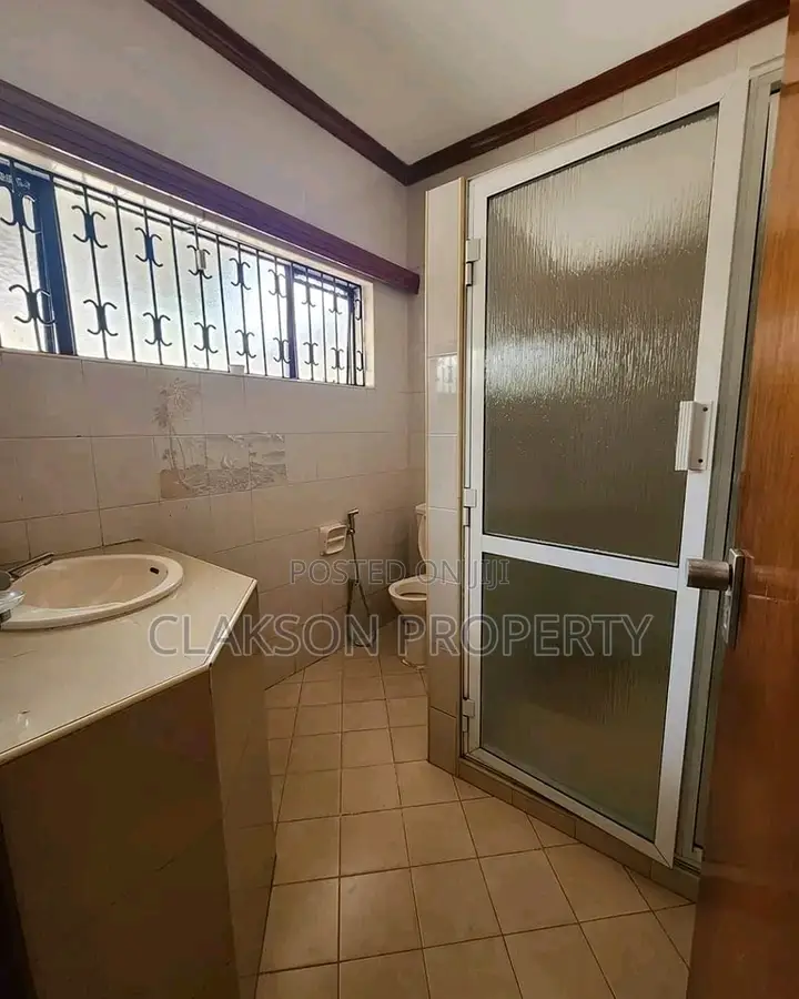 Modern 4-Bedroom Townhouse in Ngong Road, Kilimani - Ready for Lease! in Kilimani