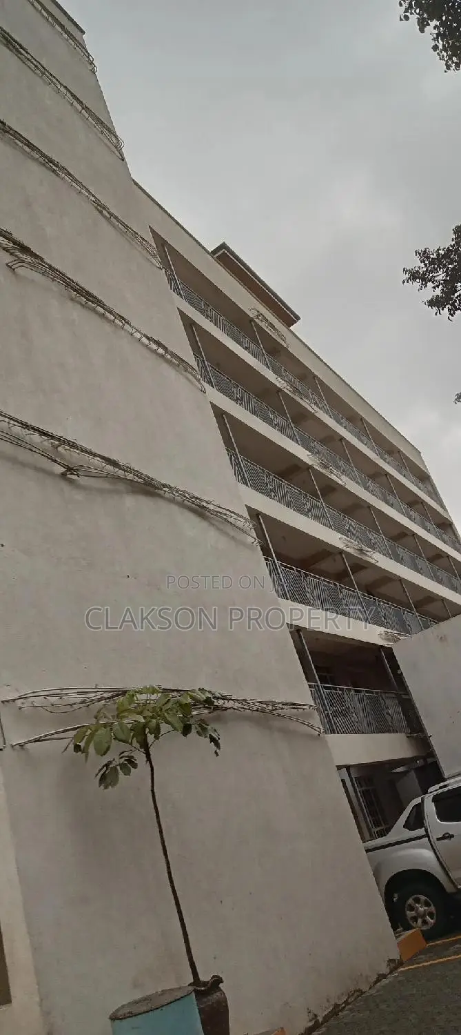 Elegant 1-Bedroom Apartment in Kilimani, Steps from Yaya - For Rent in Kilimani