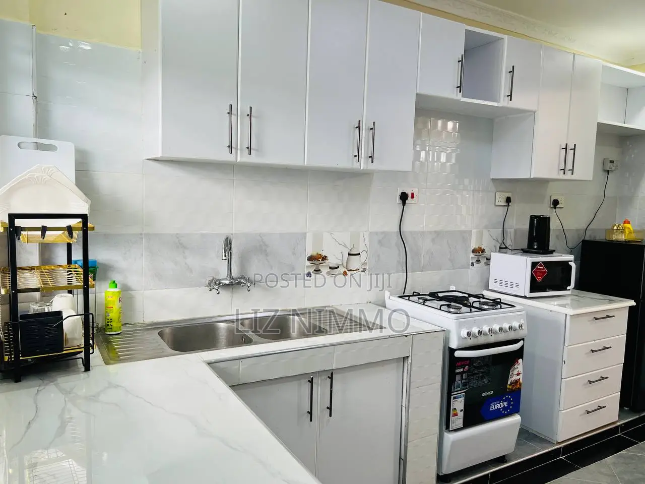 Zuriel House: Nakuru's Premier Living Experience in Biashara