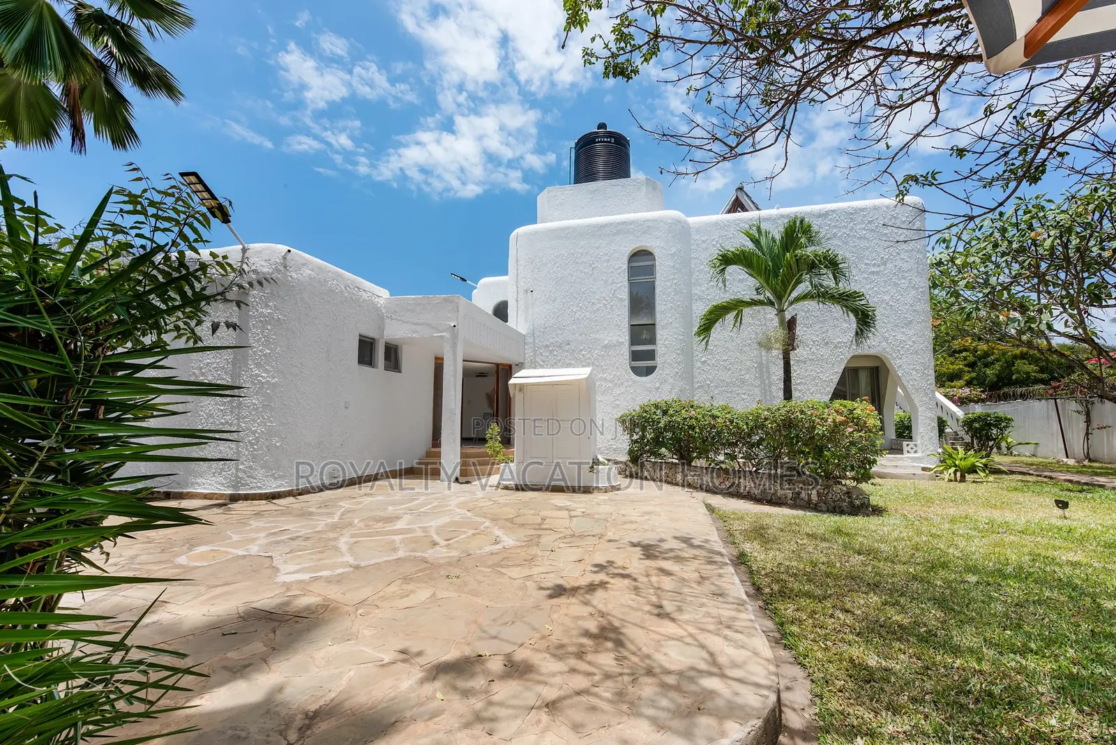 Premium 5-Bedroom Beachfront Villa in Diani: Your Beachfront Escape in Ukunda