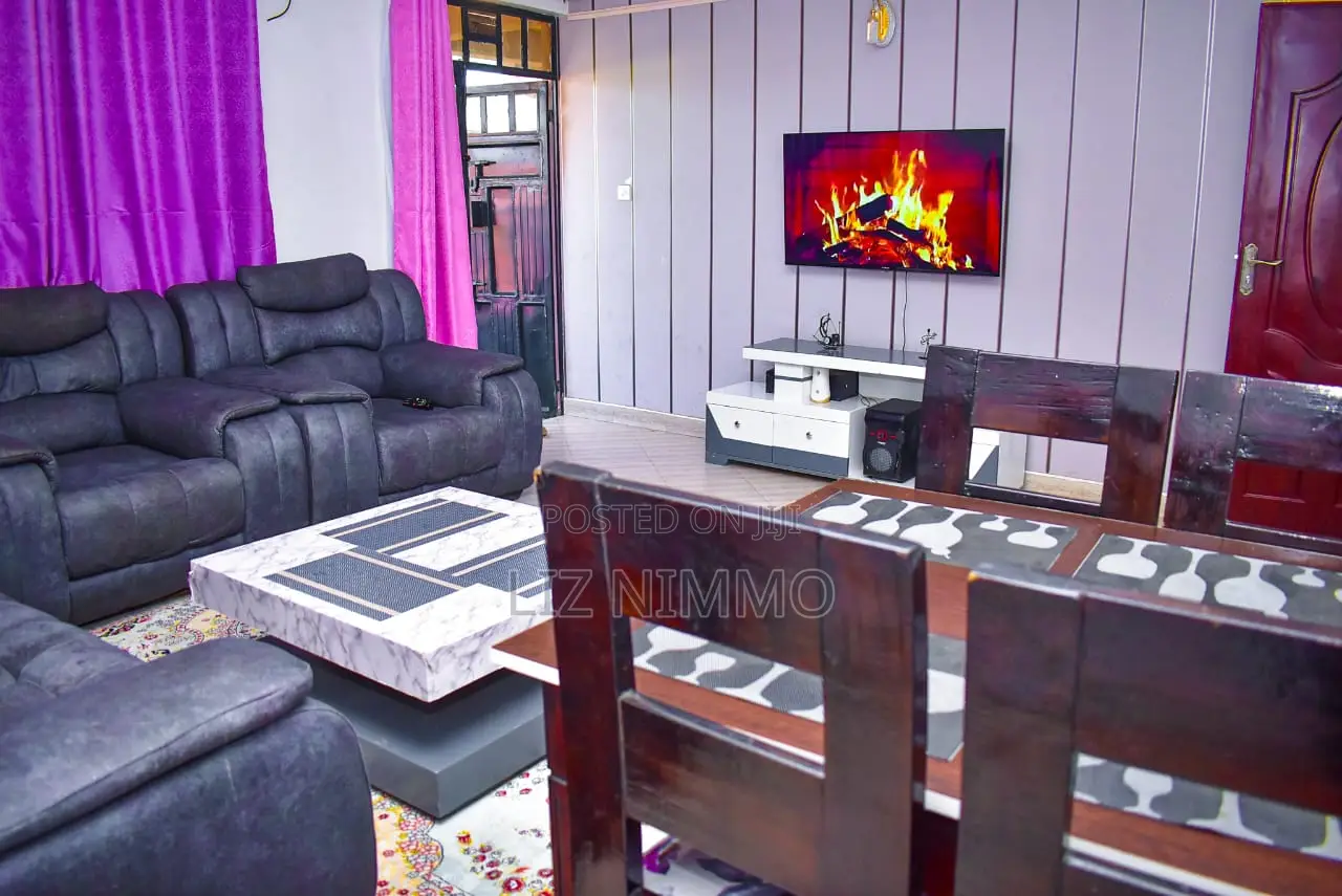 Modern Liana House for Rent: Charming Setting and All Amenities Included in Biashara