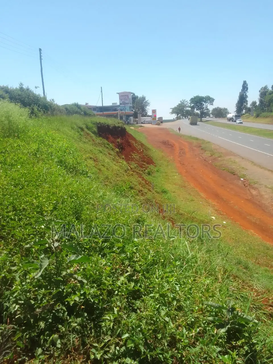 1-Acre Tarmac Plot for Sale in Kenol Muranga - Seize the Opportunity in Gatanga