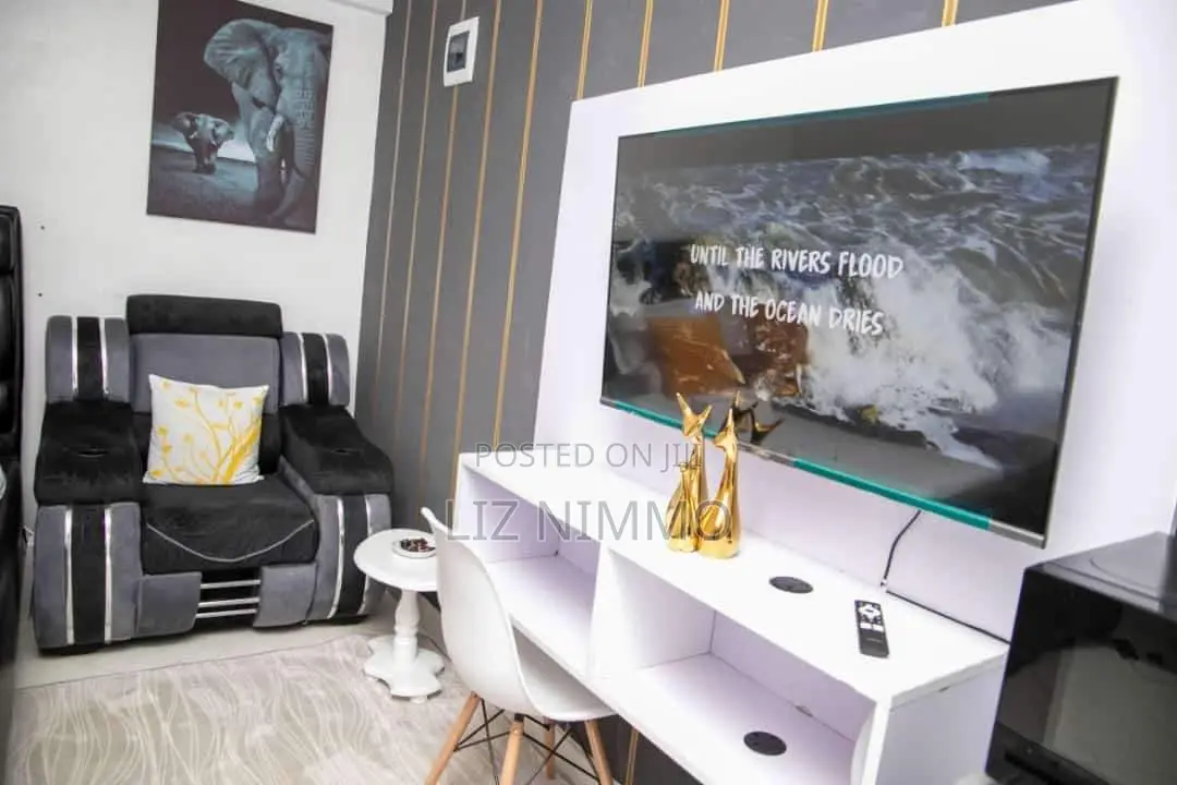Aliana Studio - Revolutionize Your Brand with Graphic Design in Biashara