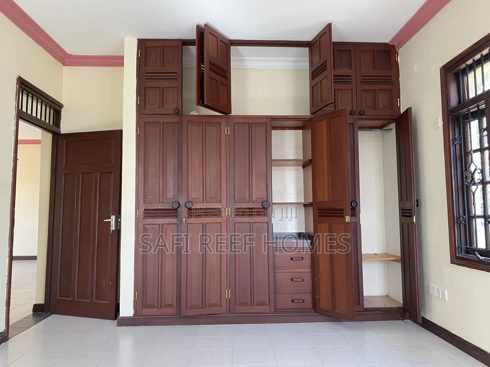 Spacious 3-Bedroom Apartment in Nyali Available for Rent in Nyali