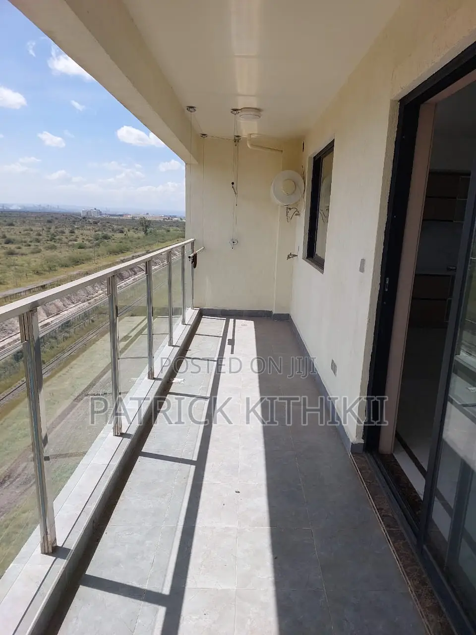 Apple Tree's Hotel 67 Area: Charming 3-Bedroom Apartment for Sale in Hotel 67 Area