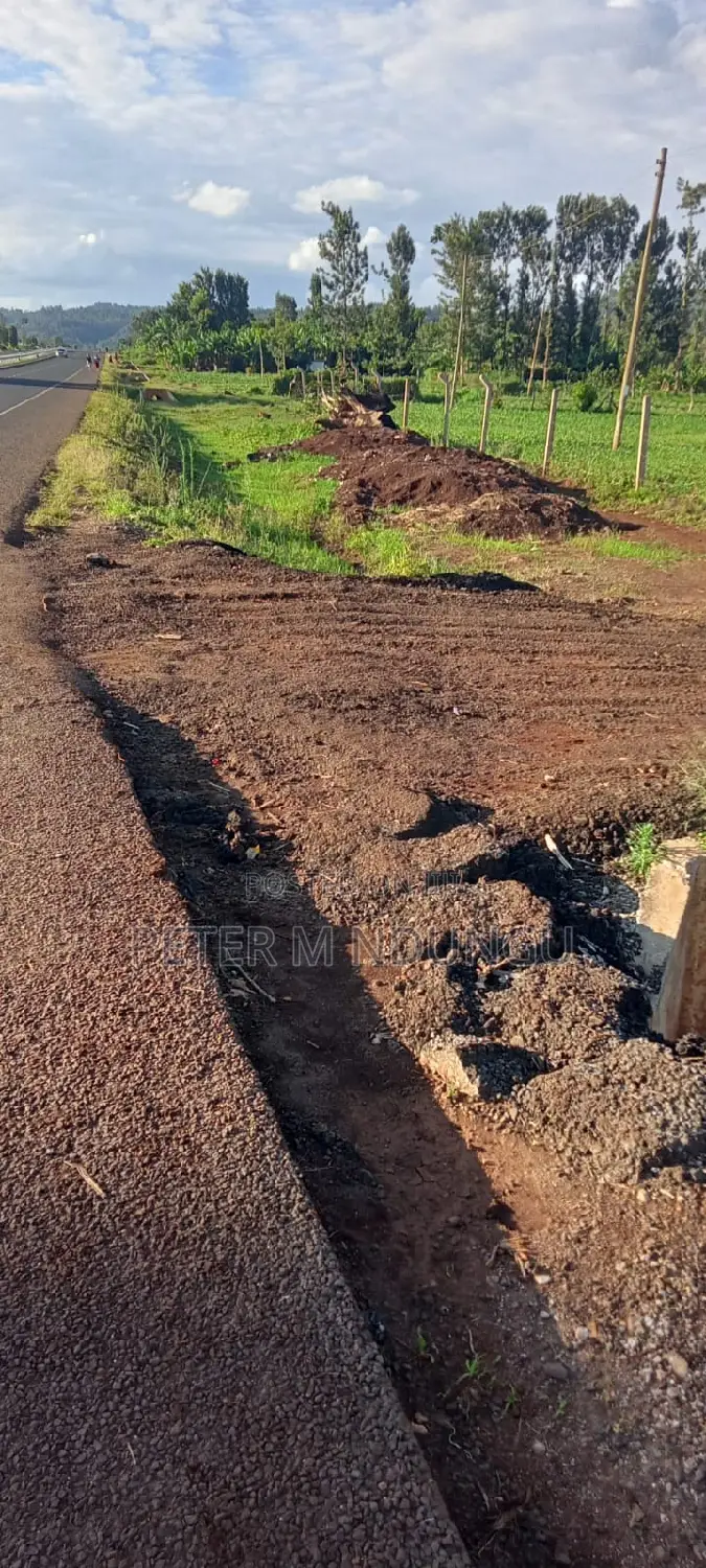 2 Acre Land Parcel Adjoining Sagana-Karatina Expressway in Karatina Town