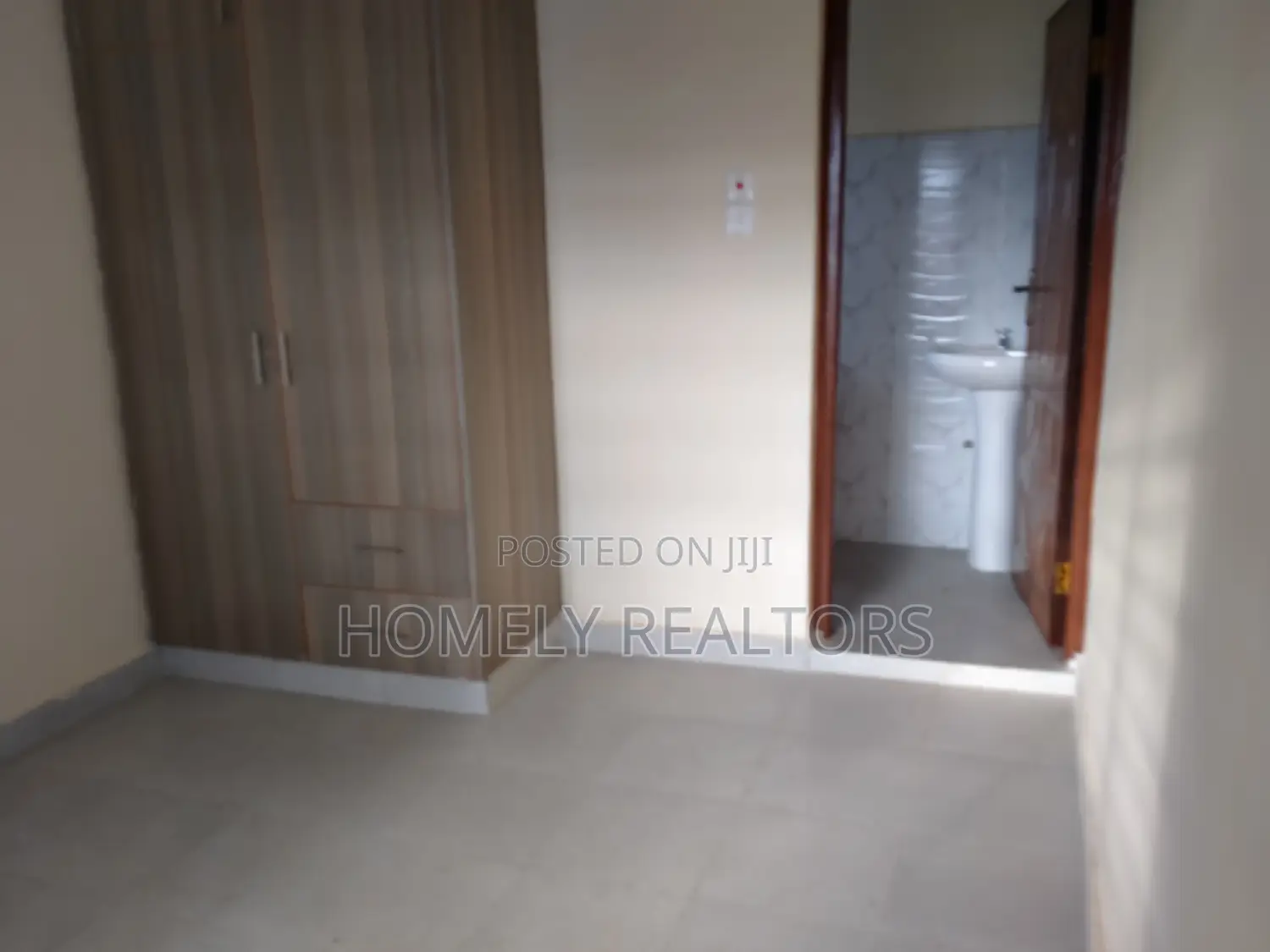 4-Bedroom Maisonette in Kiserian, Magadi - Luxury Home for Sale in Kiserian