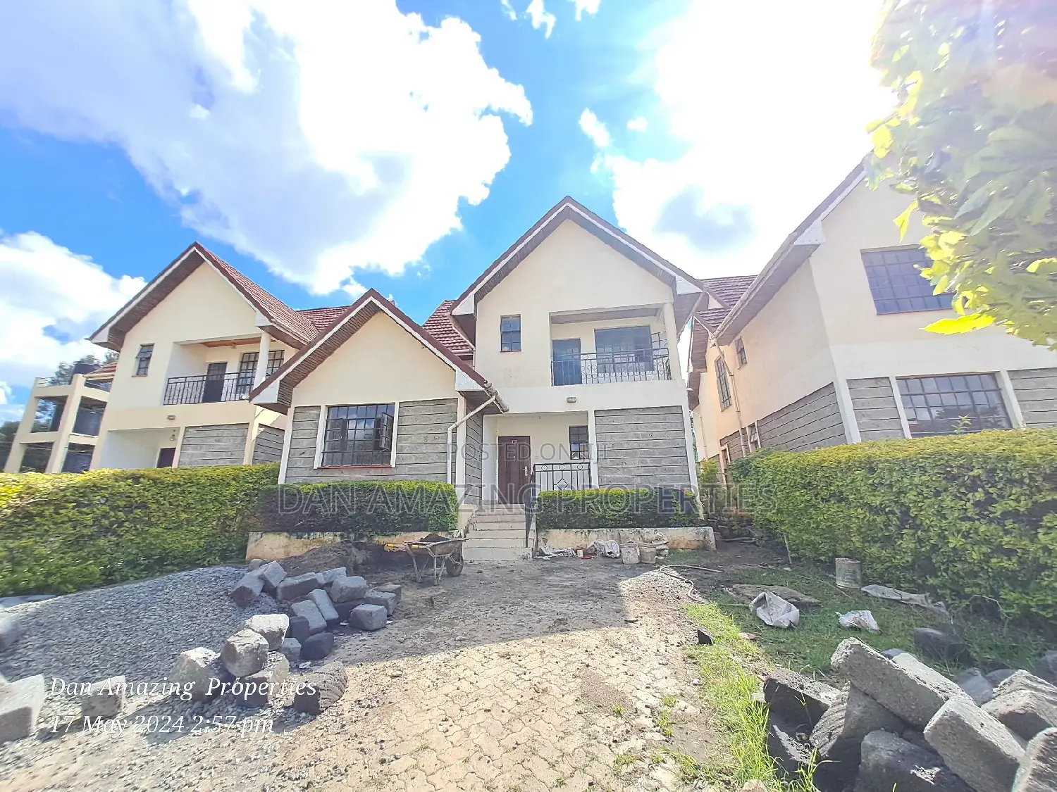 Ngong Oluulua Maisonette: 5 Bedrooms, All Ensuite - For Sale in Oluulua