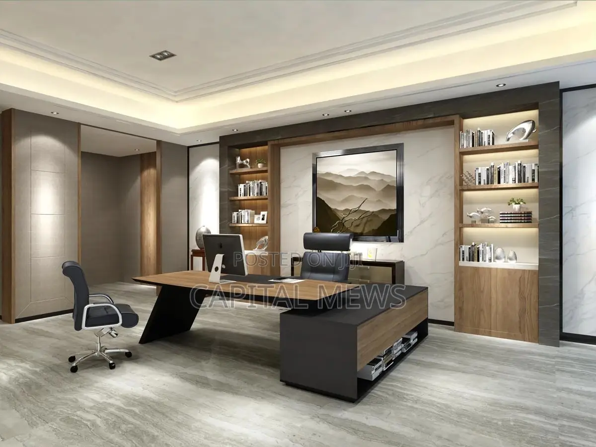 Super Executive Office With 1.8M CEO DESK in Nairobi Central