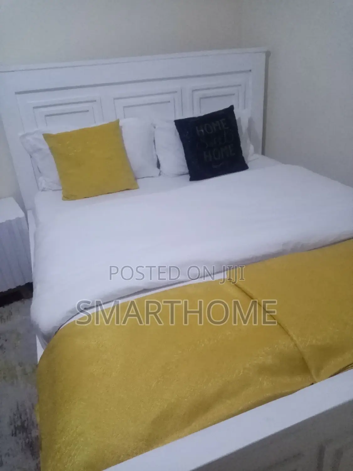 South B Sanasana One-Bedroom Living Space for Rent in South B