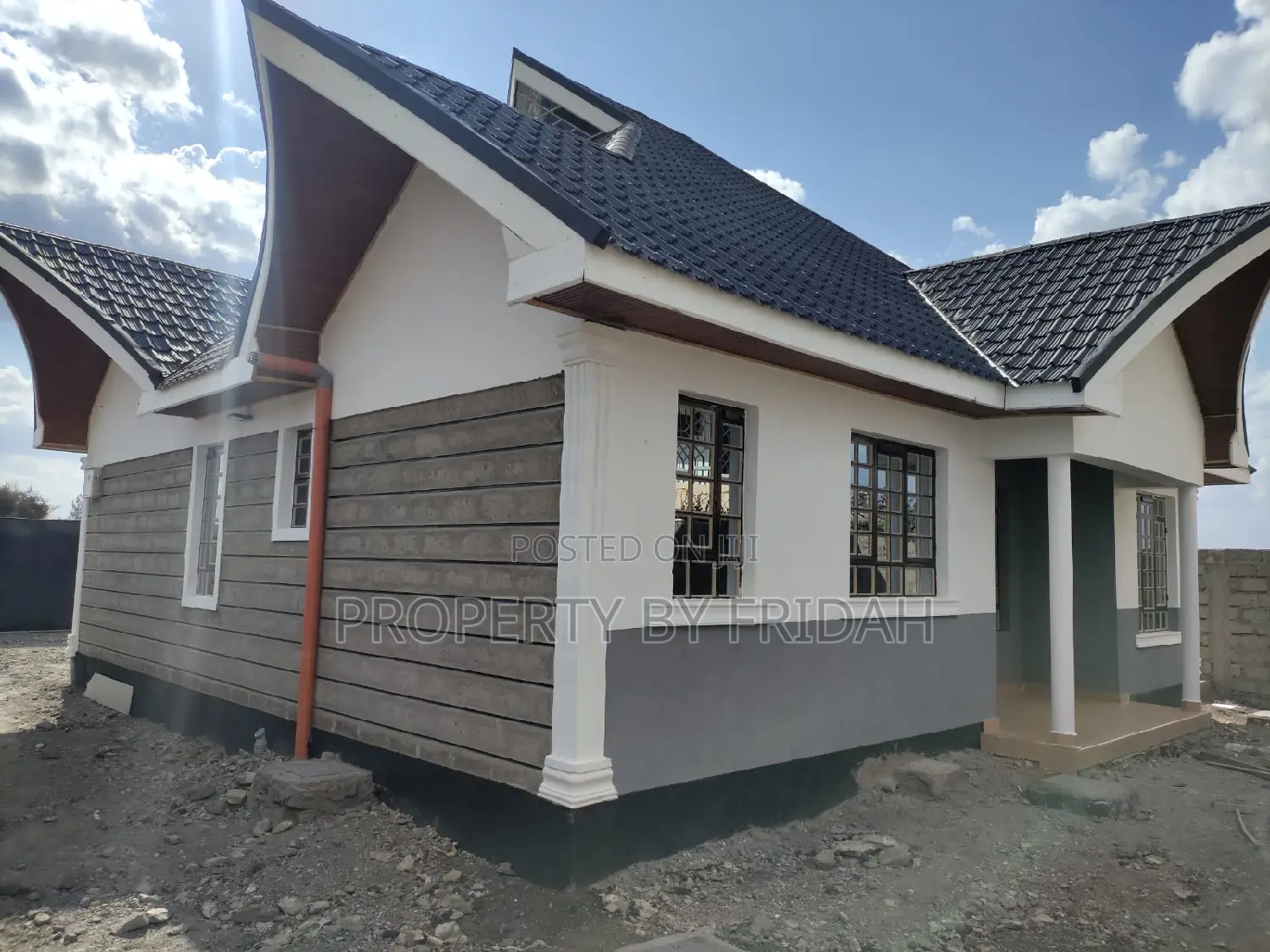 Bargain 3-Bedroom Bungalow in Kitengela - For Sale in Kitengela