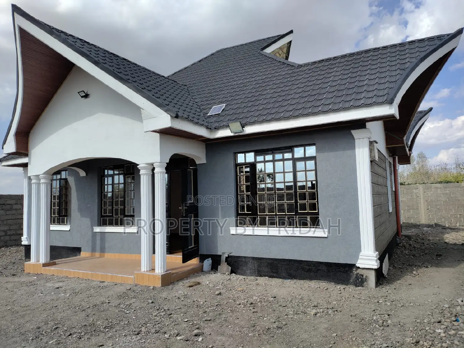 Bargain 3-Bedroom Bungalow in Kitengela - For Sale in Kitengela
