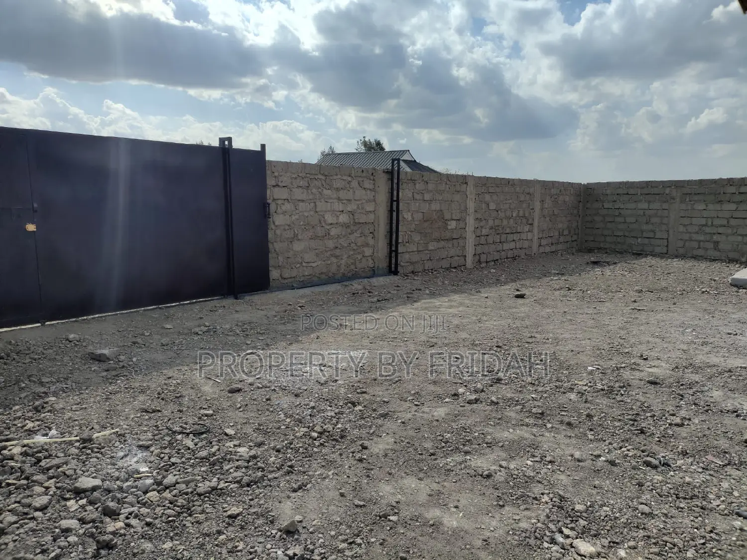 Bargain 3-Bedroom Bungalow in Kitengela - For Sale in Kitengela