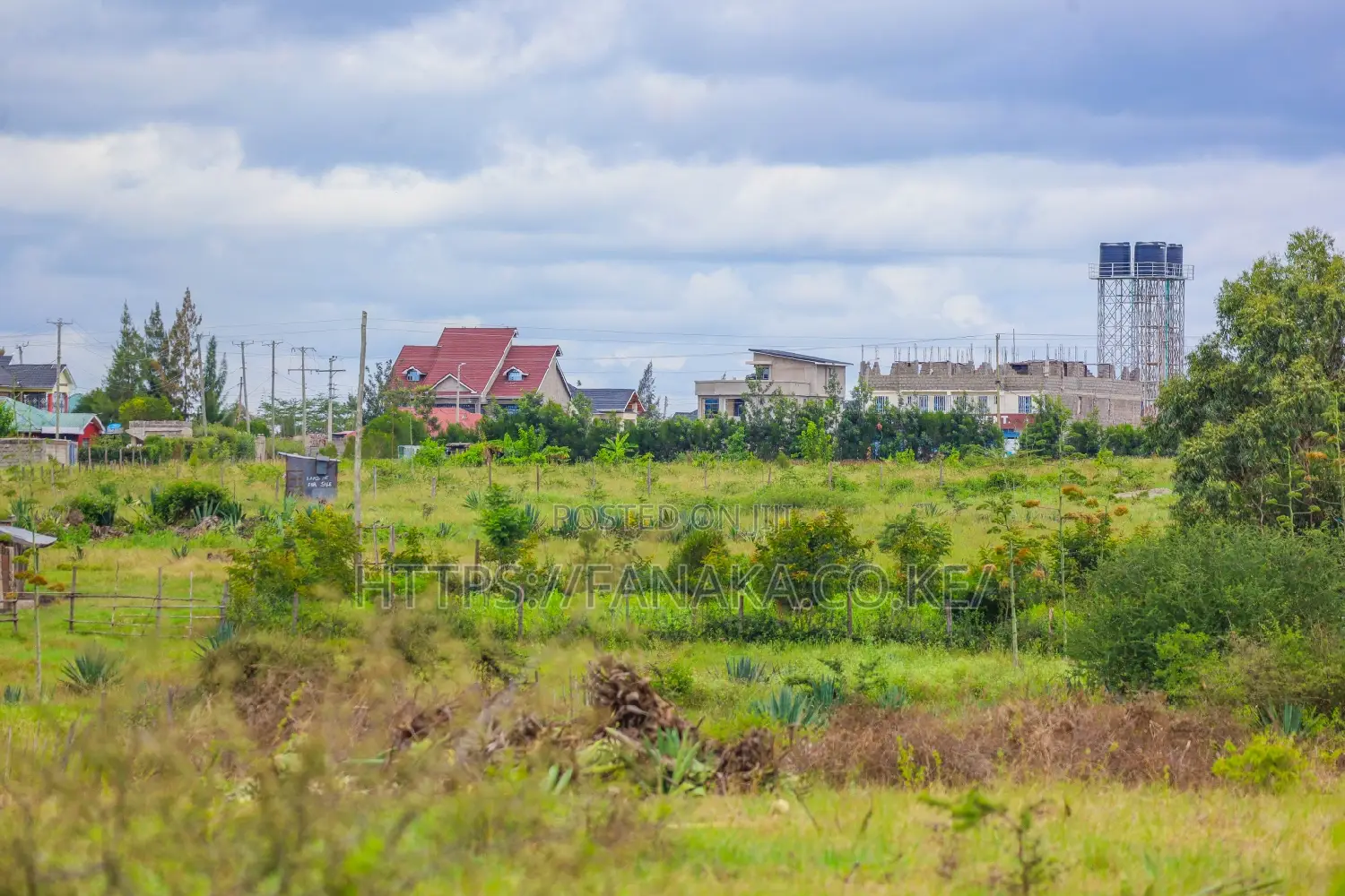 Katani Plots in a Gated Community in Katani