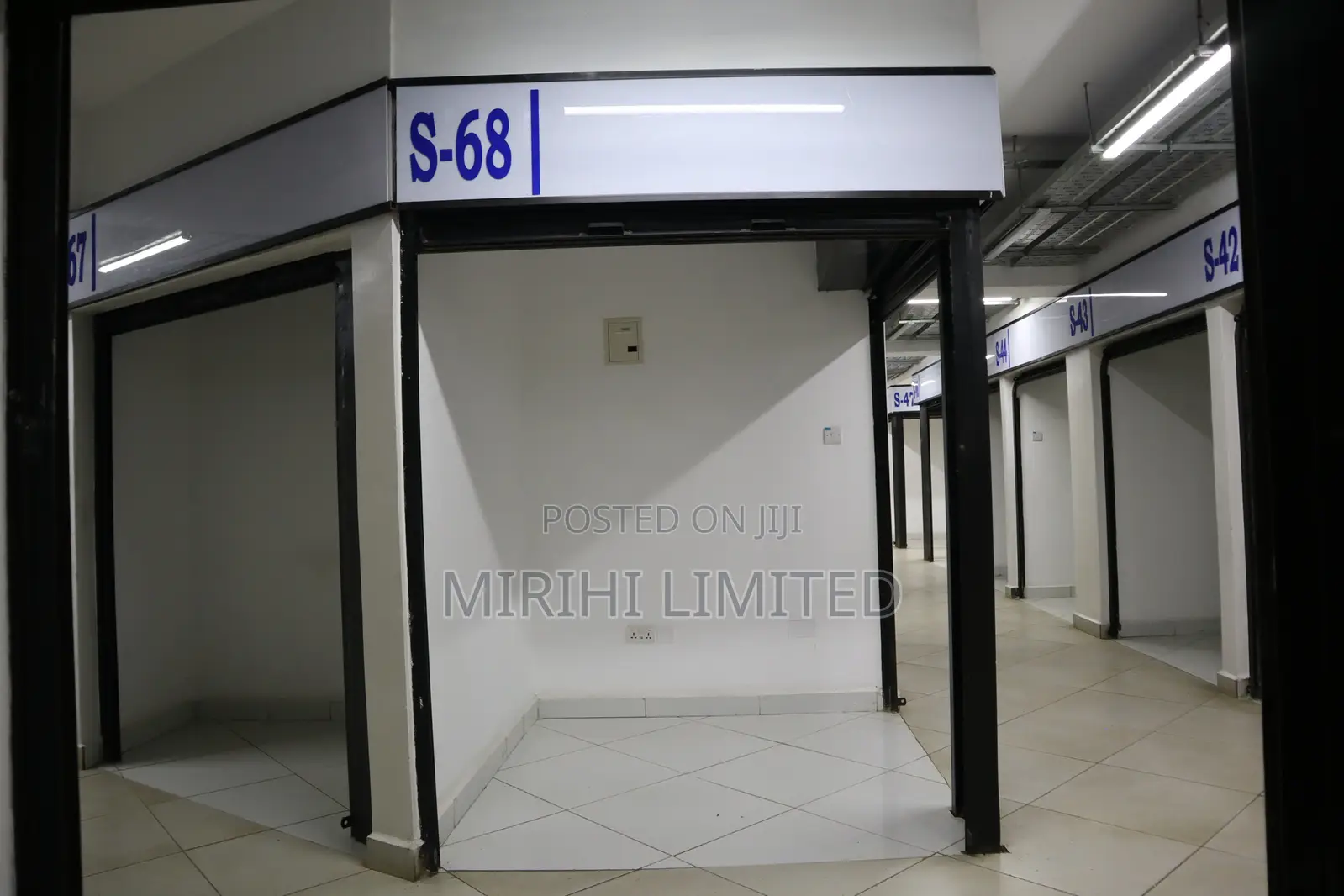 CBD Store Rental: Find Your Perfect Location Now in Parklands/Highridge