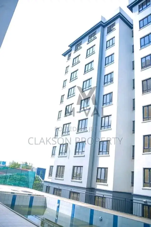 Ngong Road, Kilimani: Modern 2-Bedroom Apartment for Rent - Ideal Location! in Kilimani