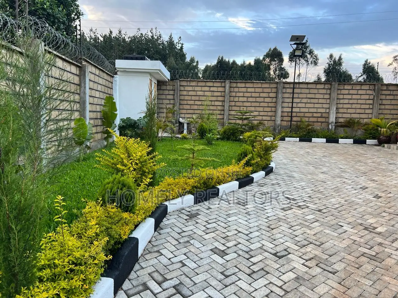Spacious 5 Bedroom Maisonette in Limuru Town for Sale in Limuru CBD