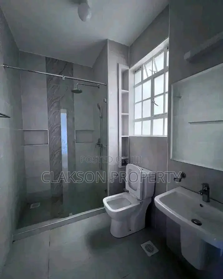 Spacious 2-Bedroom Apartment in Ngong Road, Kasarani - For Sale in Kilimani