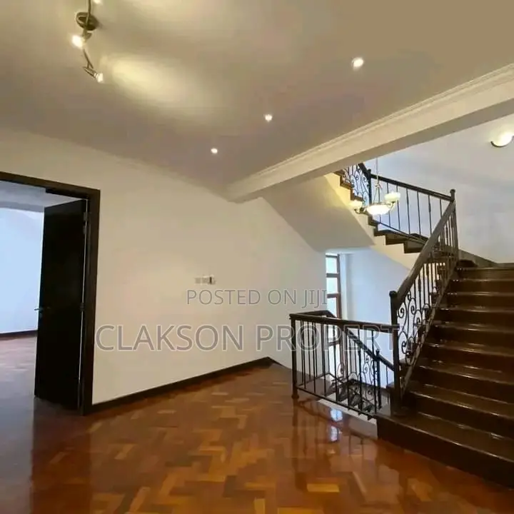 Spacious 5-Bedroom Townhouse in Lavington: For Sale Now in Lavington
