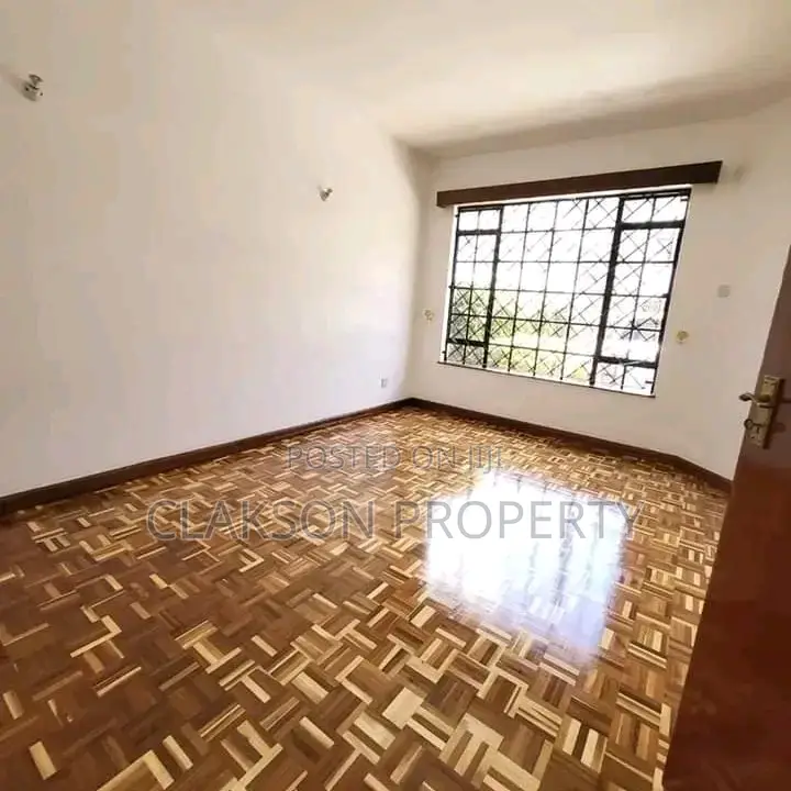 Elegant 5-Bedroom Townhouse/Terrace for Long-Term Rent in Kilimani in Kilimani