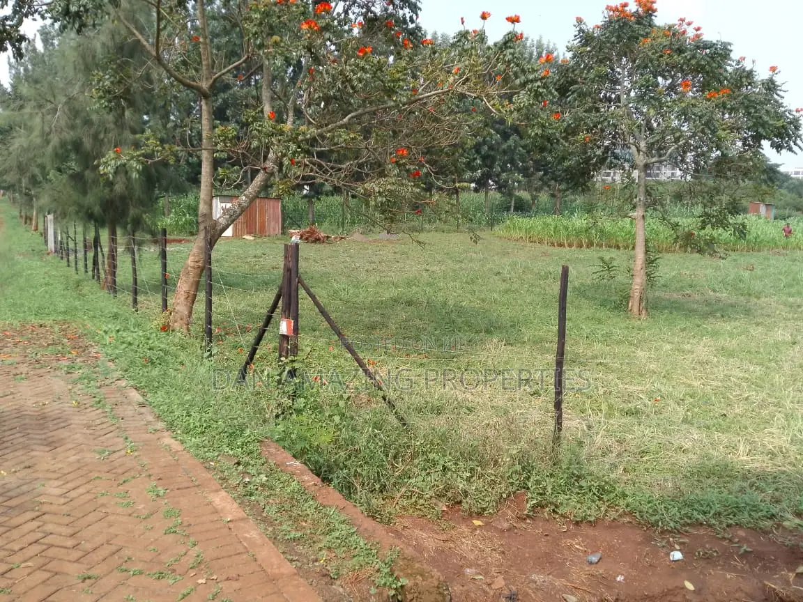 Sell: 3/4 Acre Land in Runda Garden, Prestigious Location in Runda