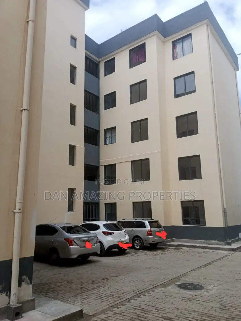 Kitengela Apartment: 3 Bedrooms in Koromboi, Available for Sale in Kitengela