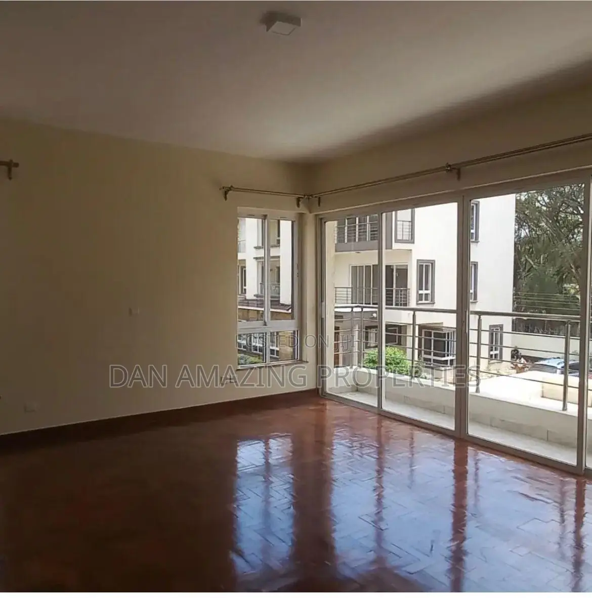 Maisonette with 5 Bedrooms in Lavington Mall's Vicinity - For Sale in Lavington