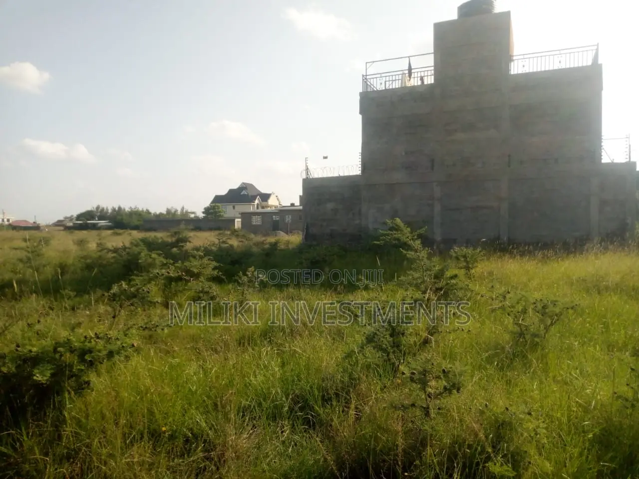 Matangi Land Sale: 40x60 Plots Perfect for Your Dream Home in Seasons Estate