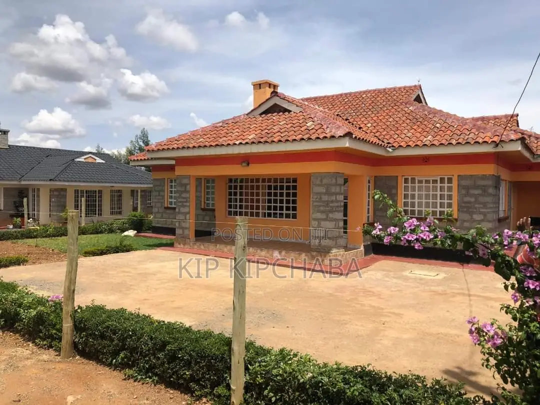 3-Bedroom Bungalow for Sale in Blossom Elgonview: Don't Miss Out! in Elgon View