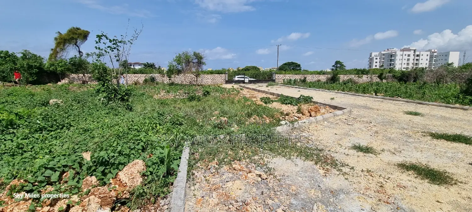 Exclusive 1/4 Plots Near Indian Ocean - Serena Second Row Up for Sale in Shanzu