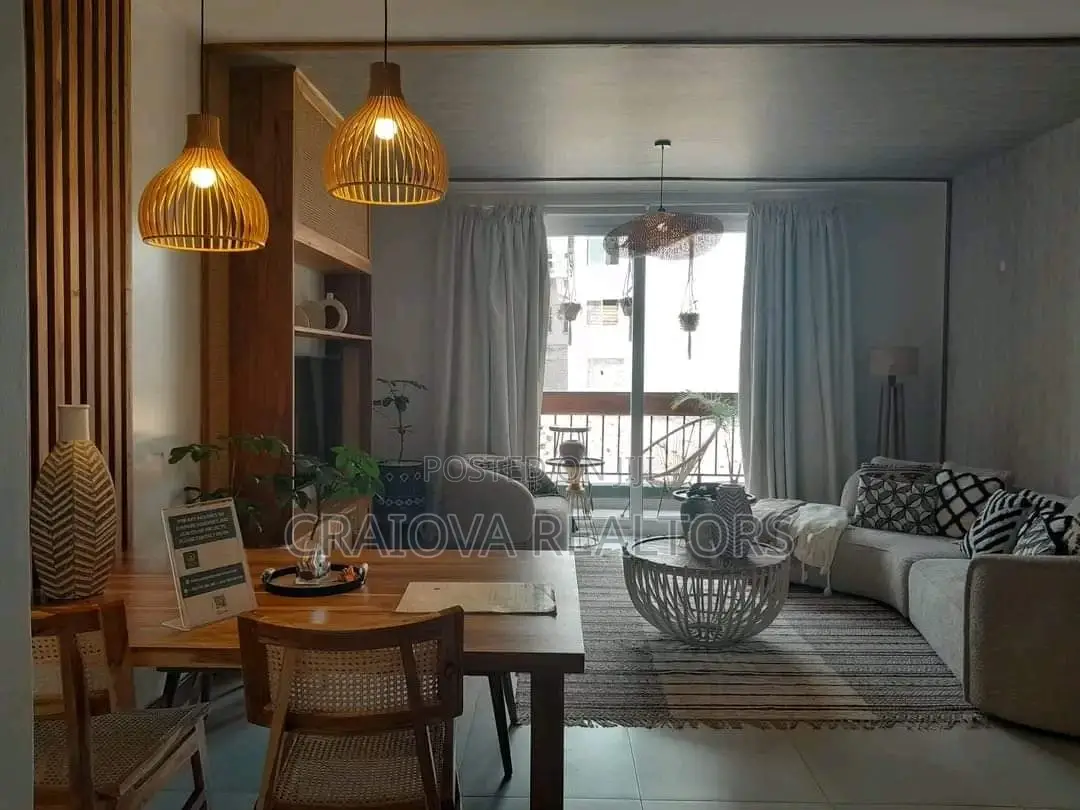 3-Bedroom Apartment in Exclusive Gateway Mall Area - For Sale in Gateway Mall Area