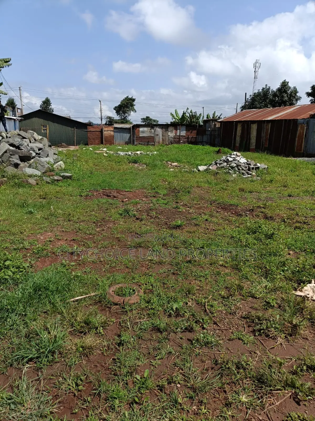 Large Plot for Sale in Musa Gitau, Gikambura Area in Thogoto