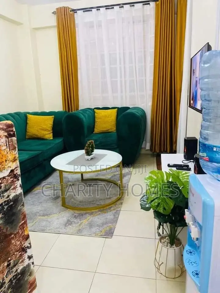 South B Airbnb - Astra Park Peaceful Retreat in South B