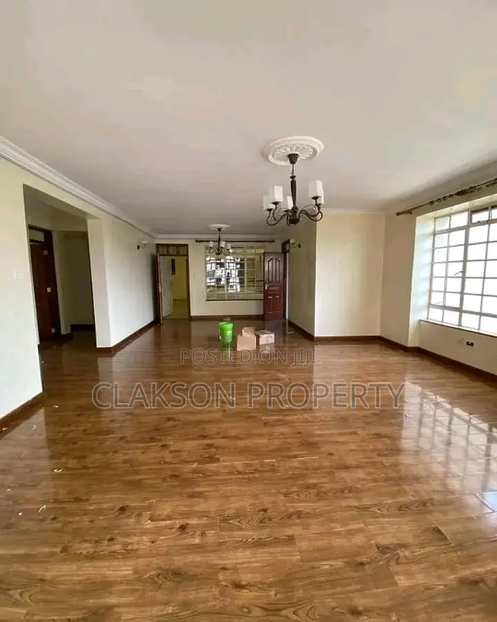3-Bedroom Apartment in Sought-After Lavington - For Rent in Lavington