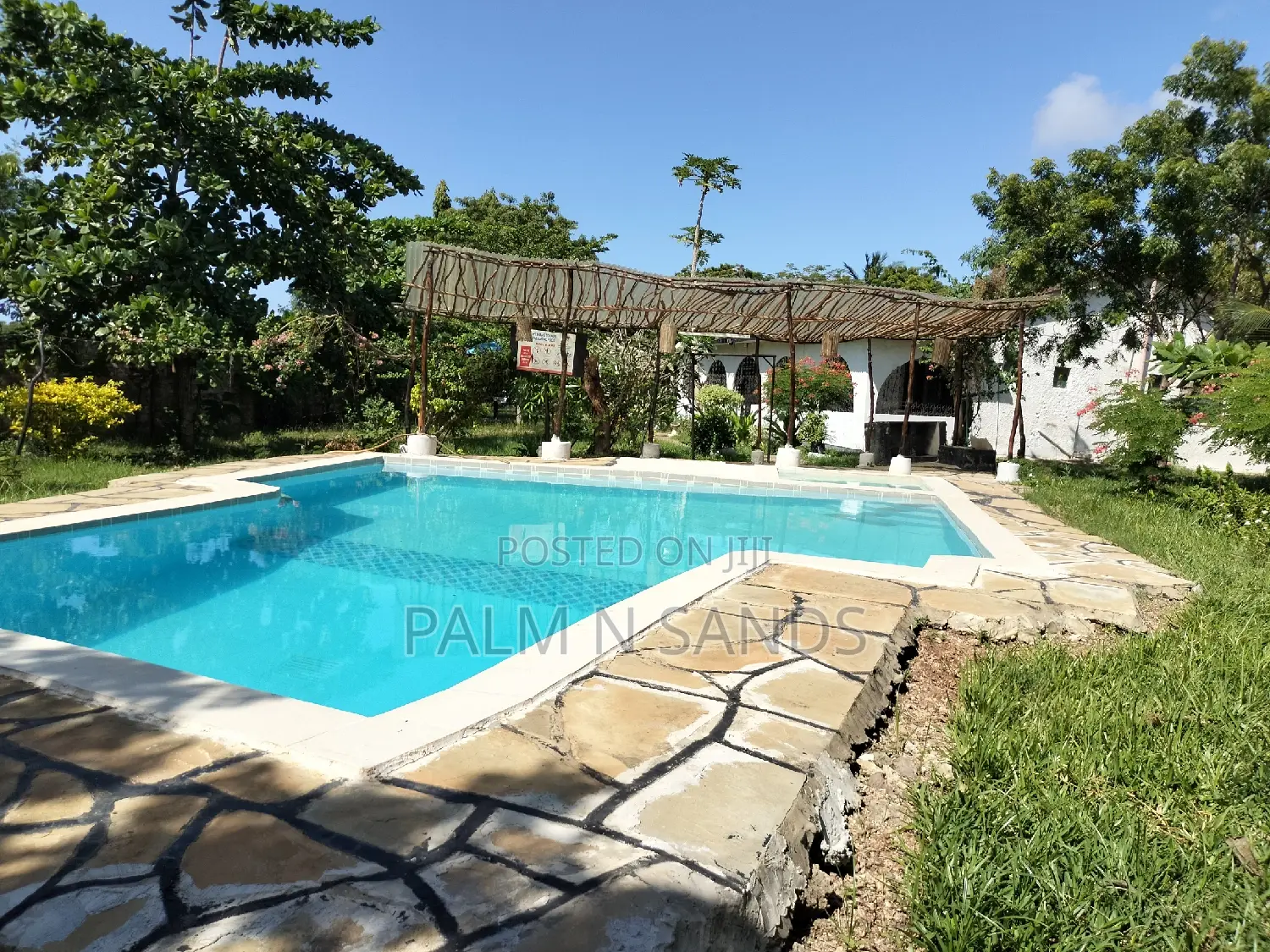 Luxury Living: 4-Bedroom Bungalow in Coveted Second Row Tiwi - Up for Sale! in Tiwi