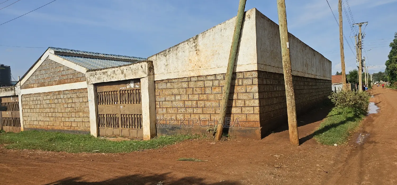Kimumu's Grand 12-Bedroom Duplex for Sale - Don't Miss Out in Kimumu
