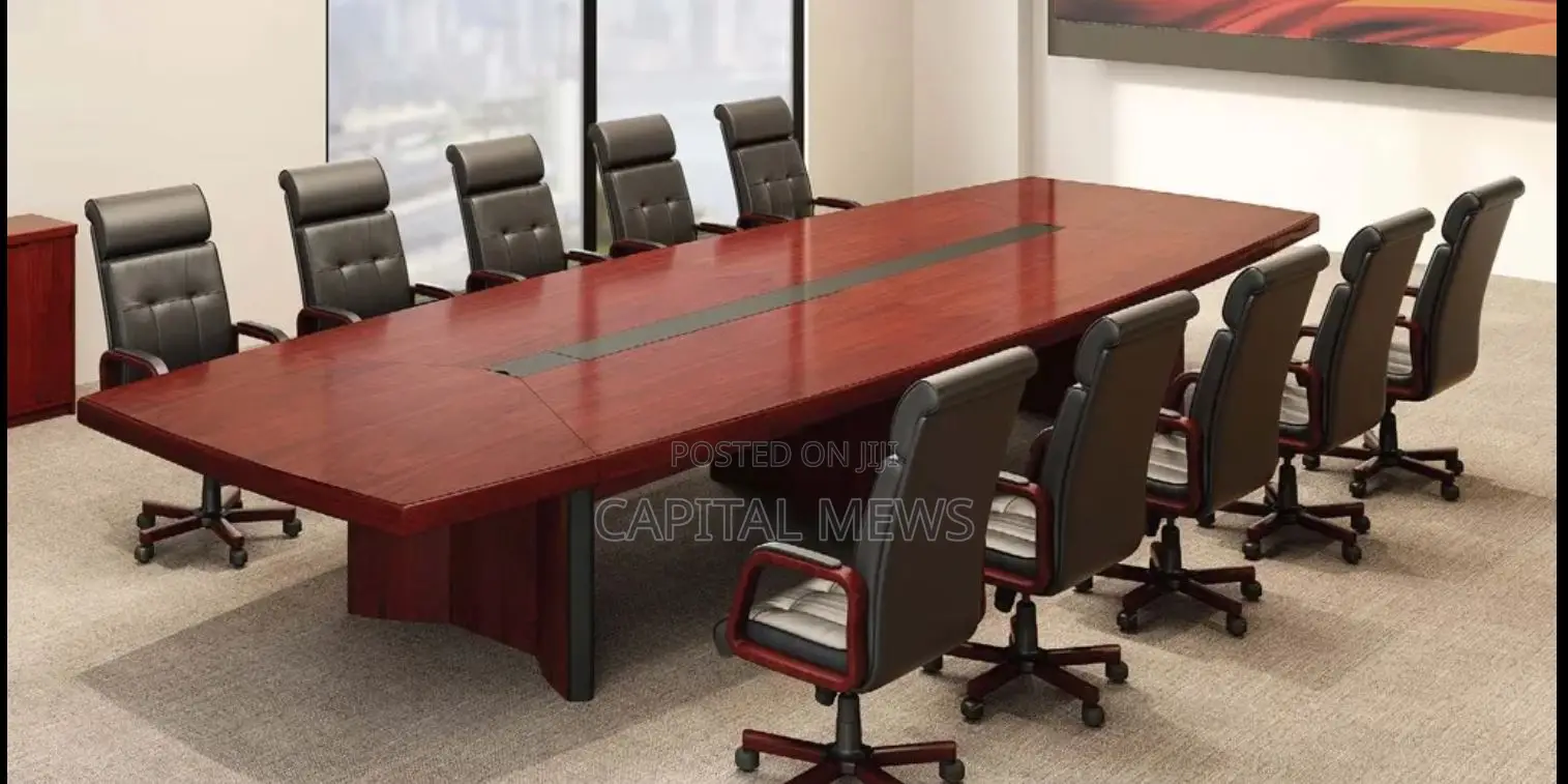 Executive Space With Executive Desks in Nairobi Central