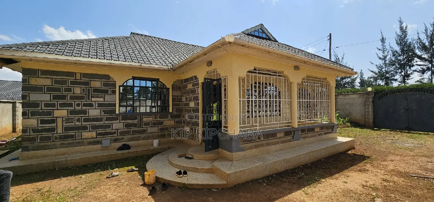 3-Bedroom Bungalow in Royalton Annex - Sale - Racecourse Location in Racecourse