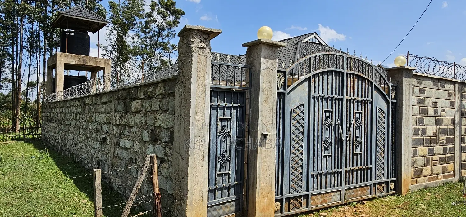 3-Bedroom Bungalow in Royalton Annex - Sale - Racecourse Location in Racecourse
