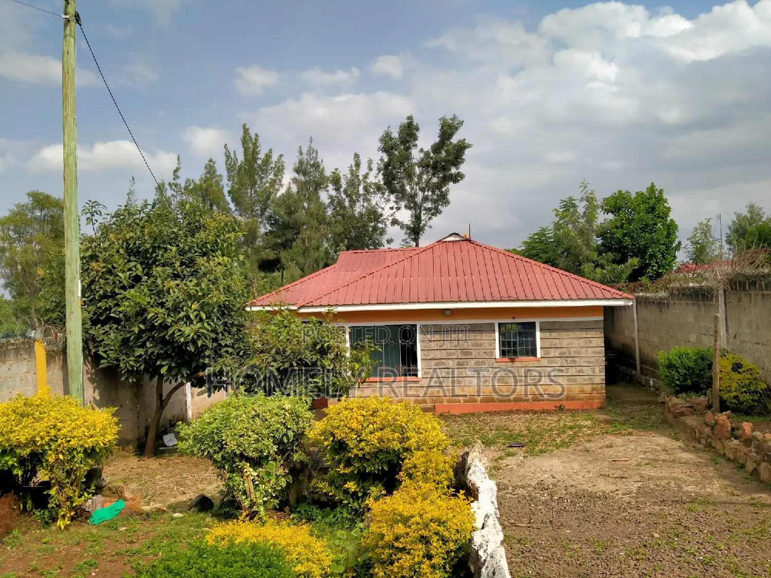 Spacious 3-Bedroom Bungalow in Kiserian: Off Magadi Road for Sale in Kiserian