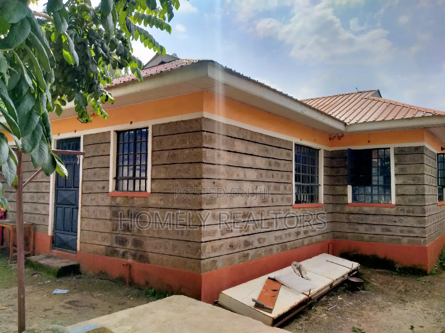 Spacious 3-Bedroom Bungalow in Kiserian: Off Magadi Road for Sale in Kiserian