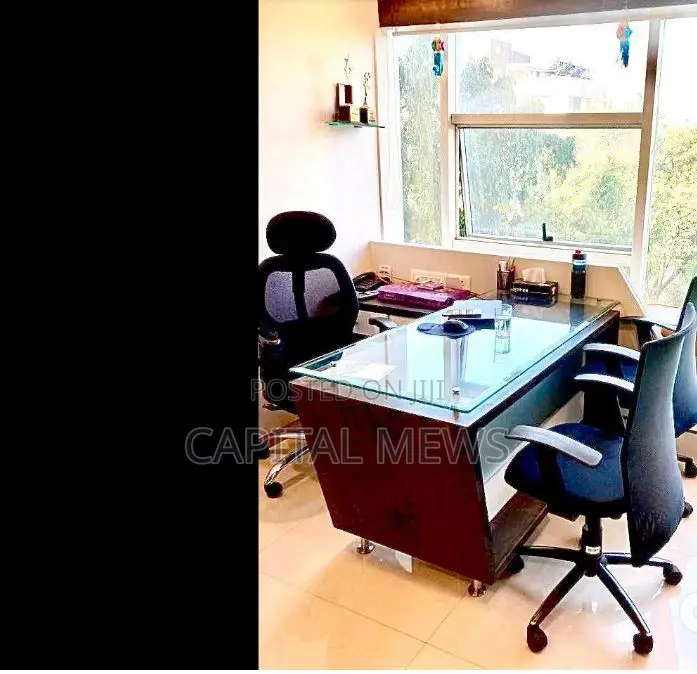Large Office With Cubicles And Partitions in Nairobi Central